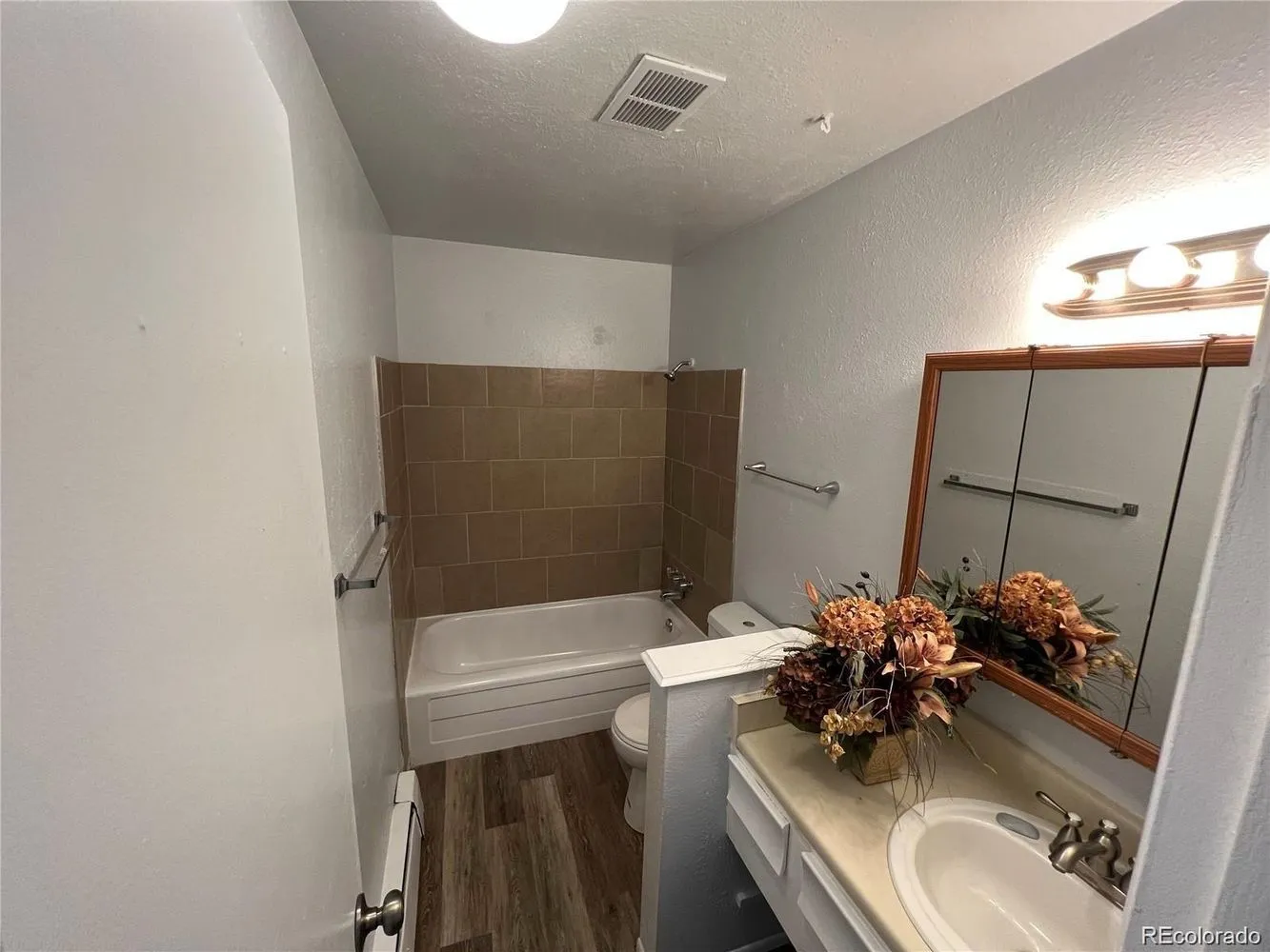 2565 S Sheridan Blvd, Unit 20: photo 5